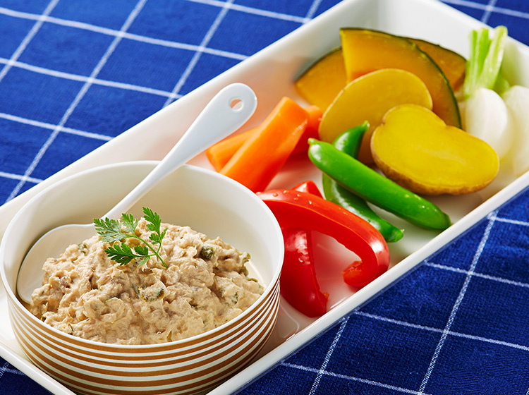 クリーミーツナソースの色々蒸し野菜