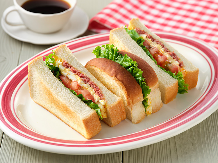 トマたまコンビーフサンド