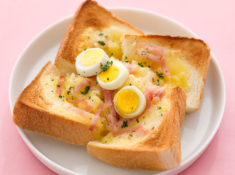 ホクホクじゃがベーコントースト