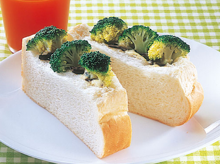 ブロッコリーポケットサンド